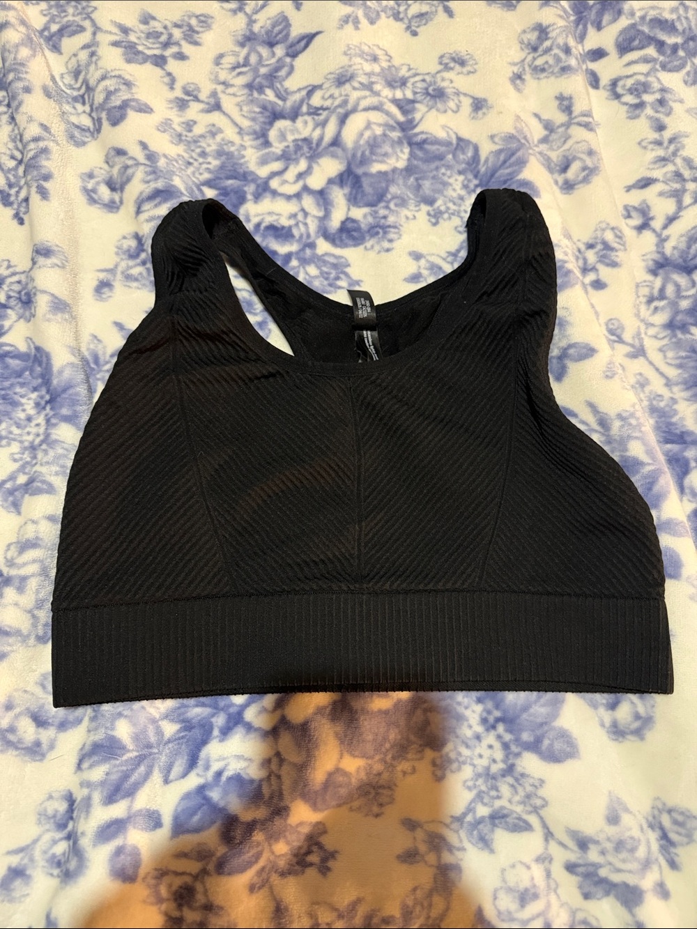 PINK Victoria's Secret Black Seamless Racerback Sports Bra